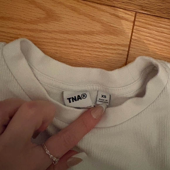 TNA Cream Ribbed Tee - Picture 2 of 2